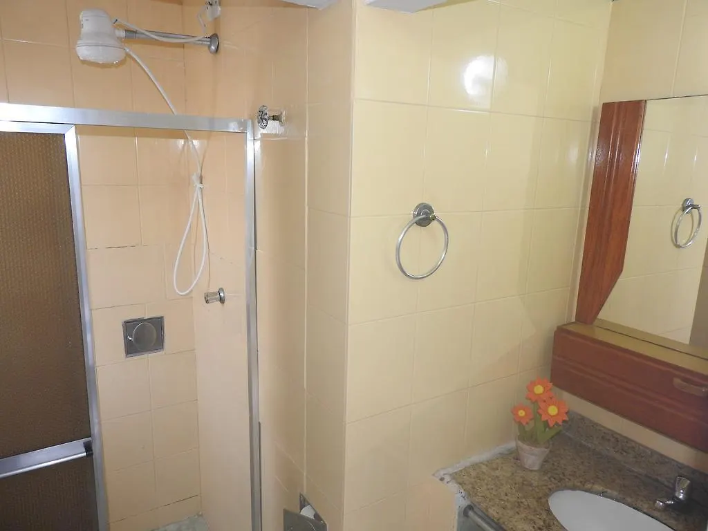 Aloha Beach Temporada Cabo Frio Guest house